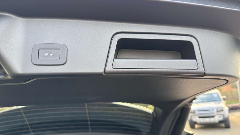 Land Rover Range Rover Evoque 2.0 D200 Autobiography 5dr Auto [Revised] Diesel Hatchback